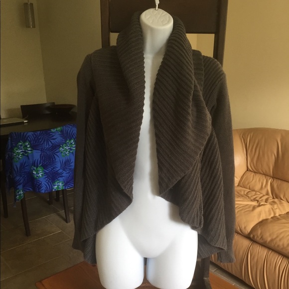 LC Lauren Conrad Sweaters - Lauren Conrad Cocoon Sweater